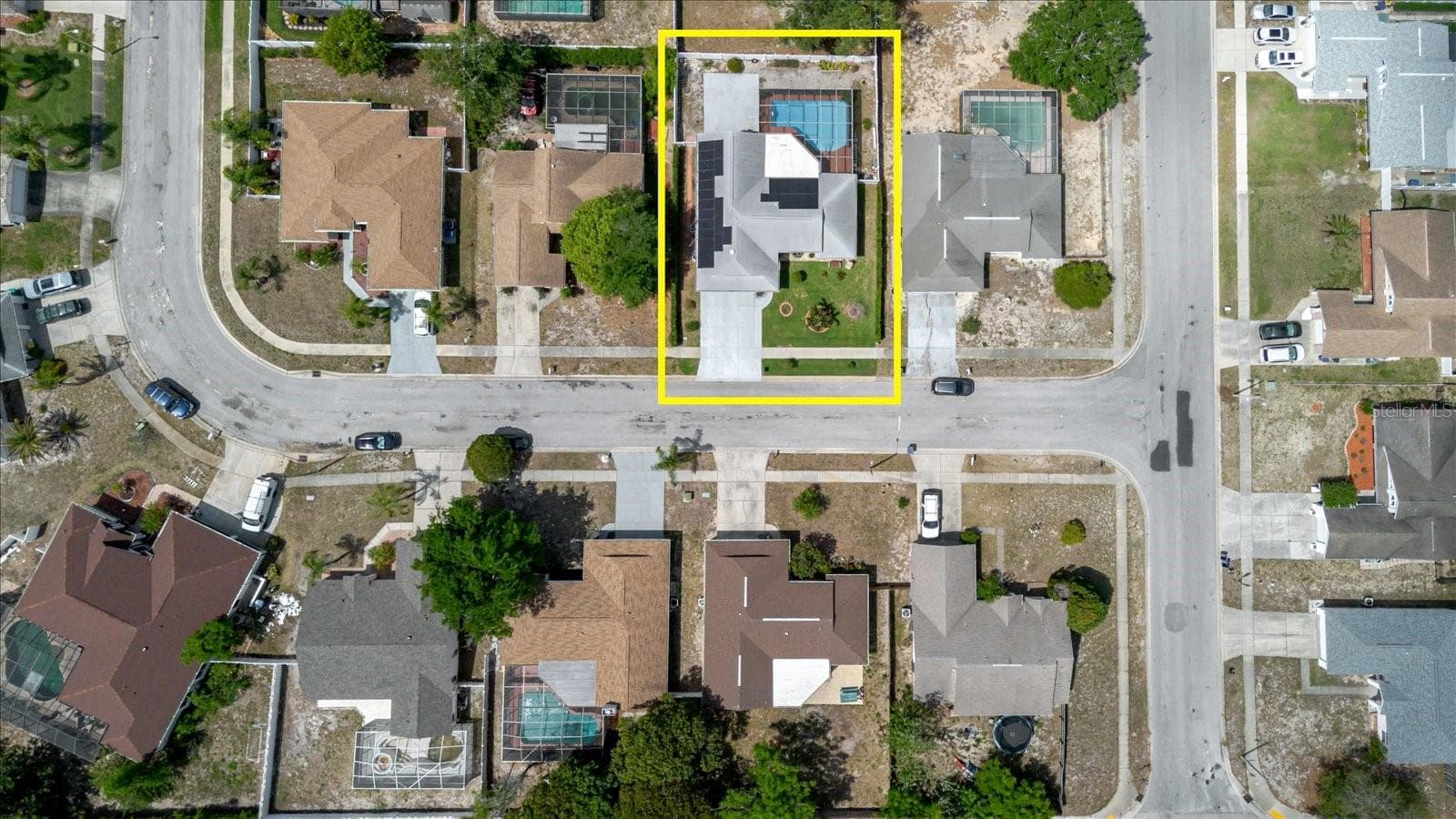 8112 Golden Bear Loop photo 4