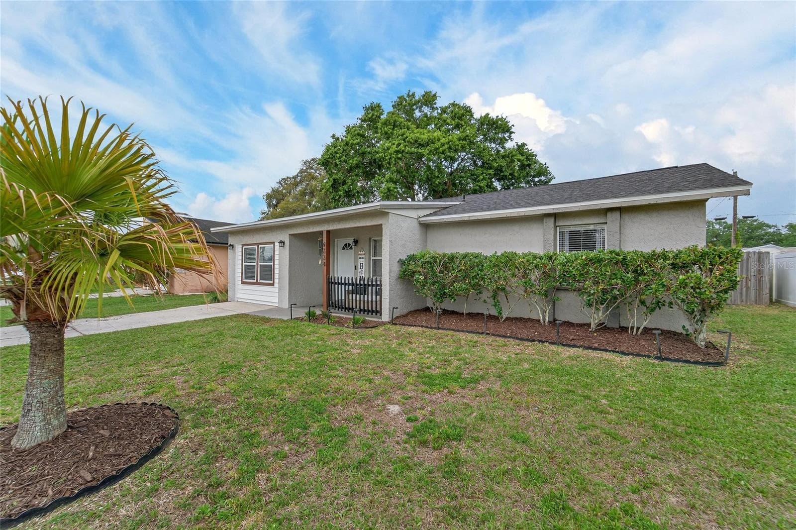6224 Doe Cir W photo 2