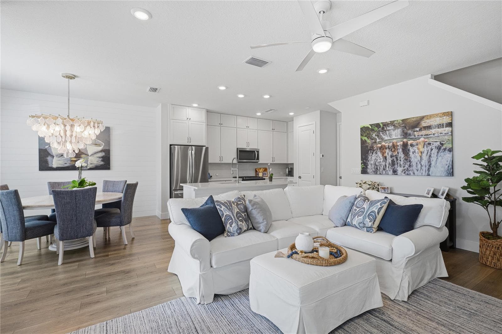 7221 Sutton Ln photo 3
