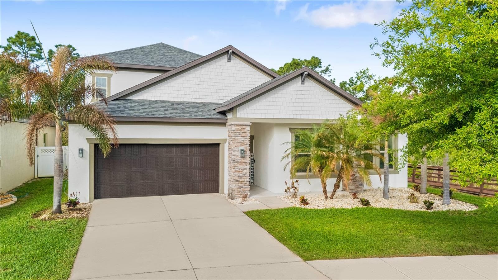 11814 Cross Vine Dr photo 2