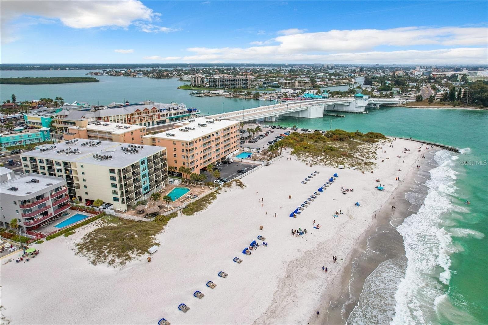 12924 Gulf Blvd #510 photo 2