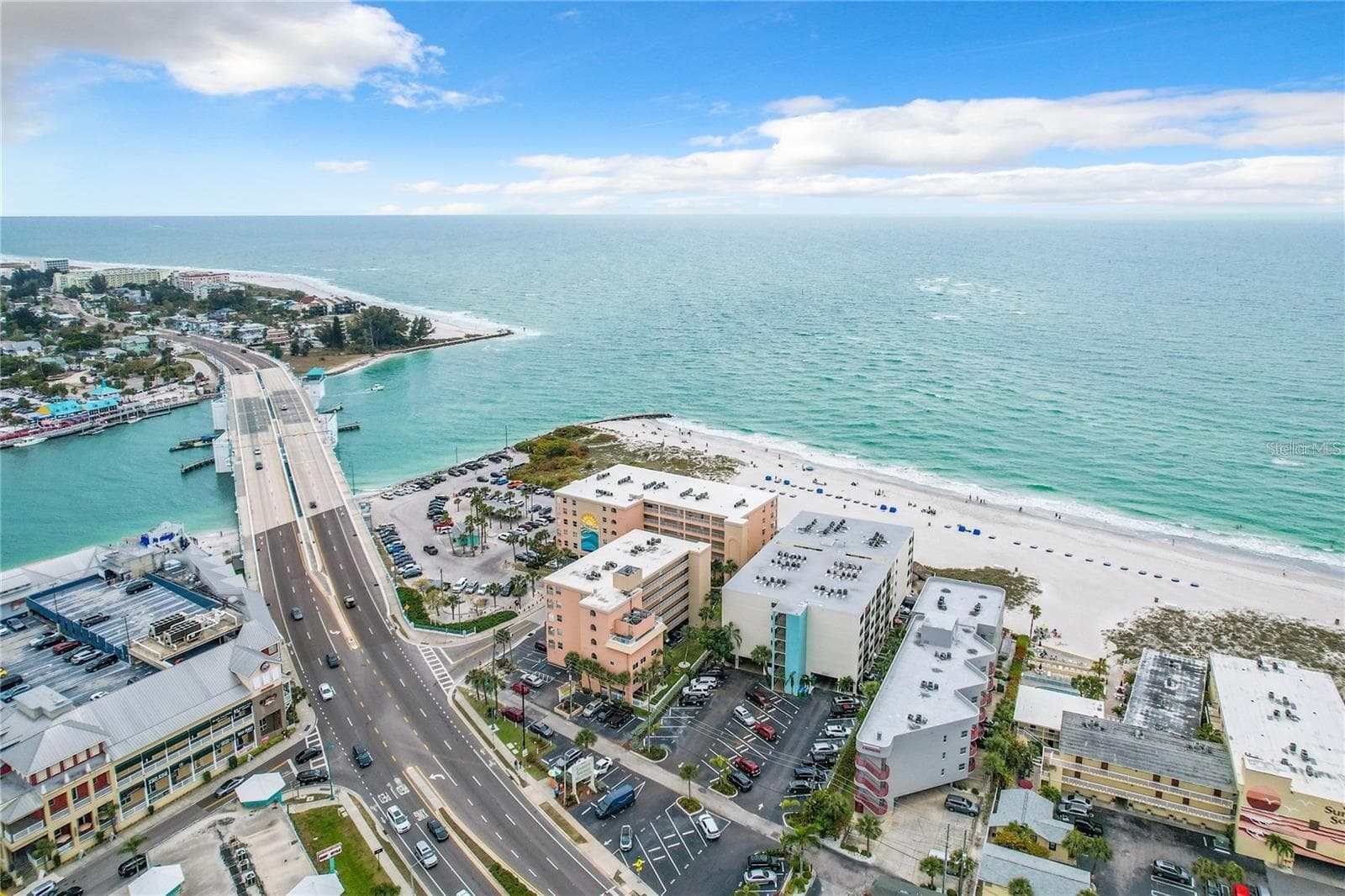 12924 Gulf Blvd #510 photo 5