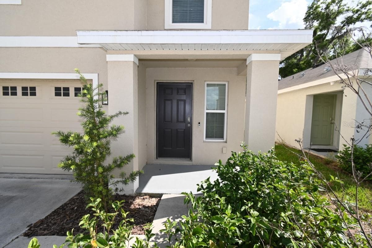 36698 Spanish Rose Dr photo 3
