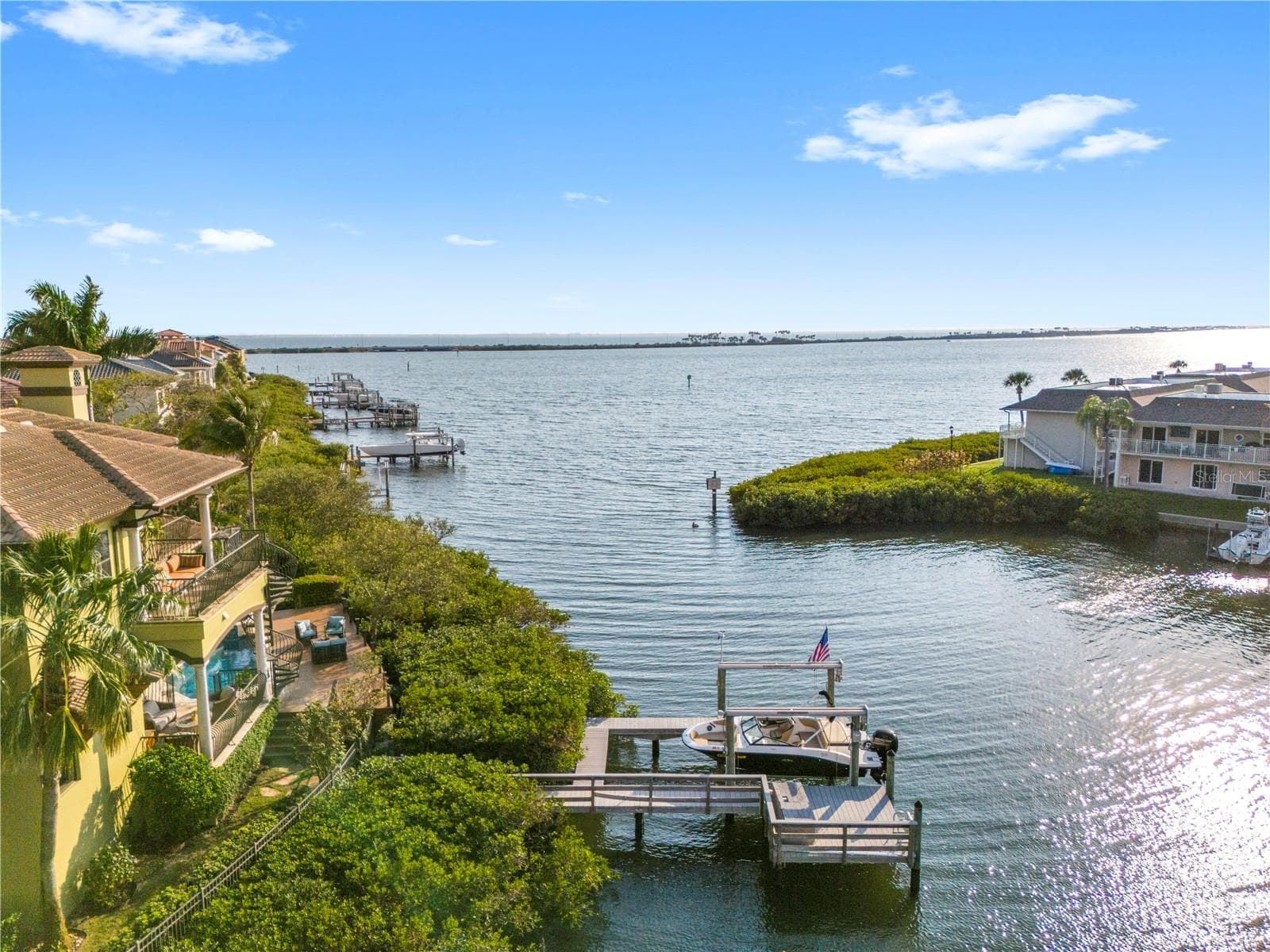 4128 Causeway Vista Dr photo 5
