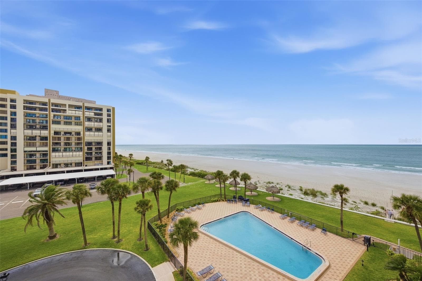 1460 Gulf Blvd #501 photo 2