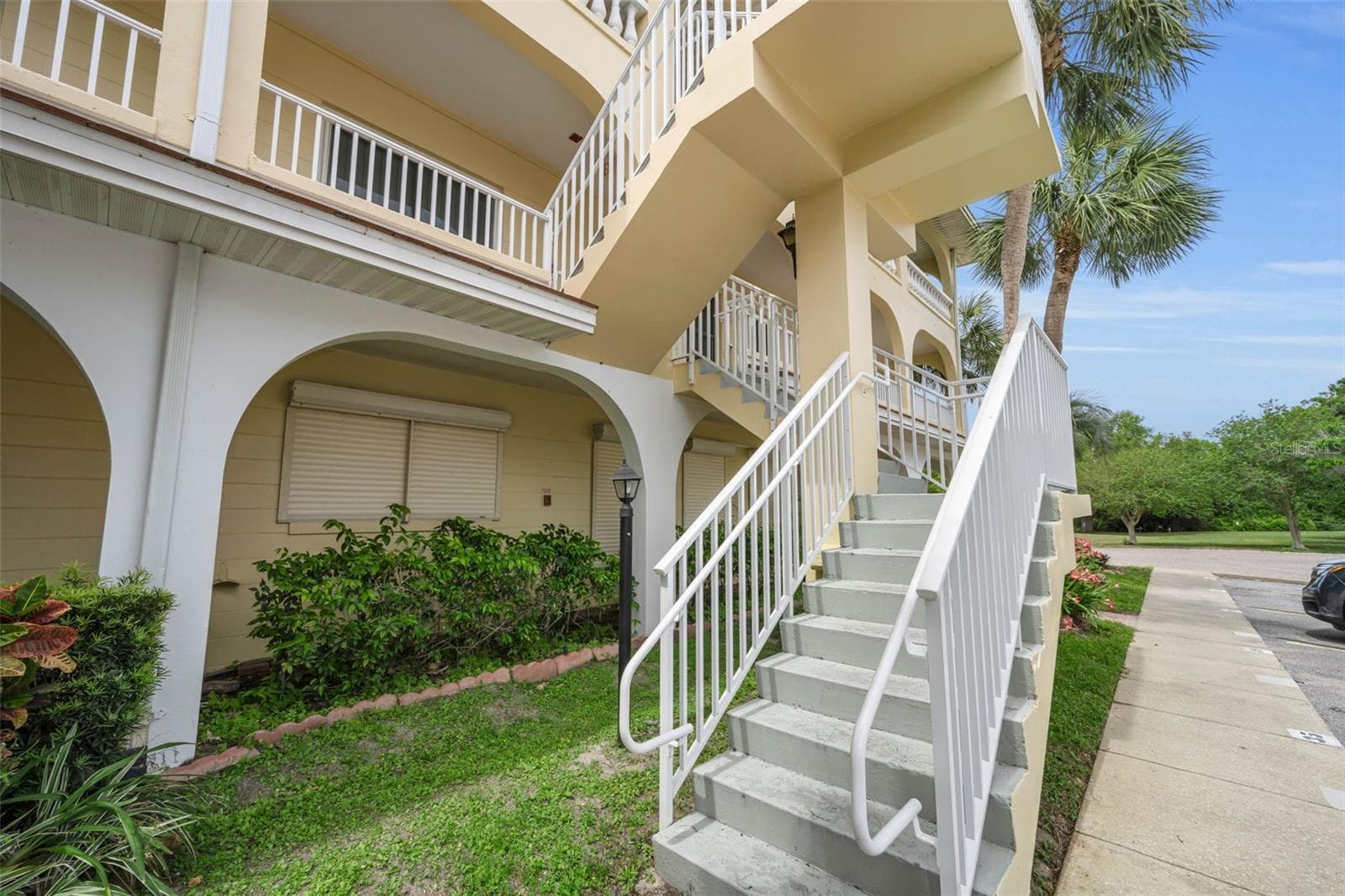 2223 Philippine Dr #35 photo 2
