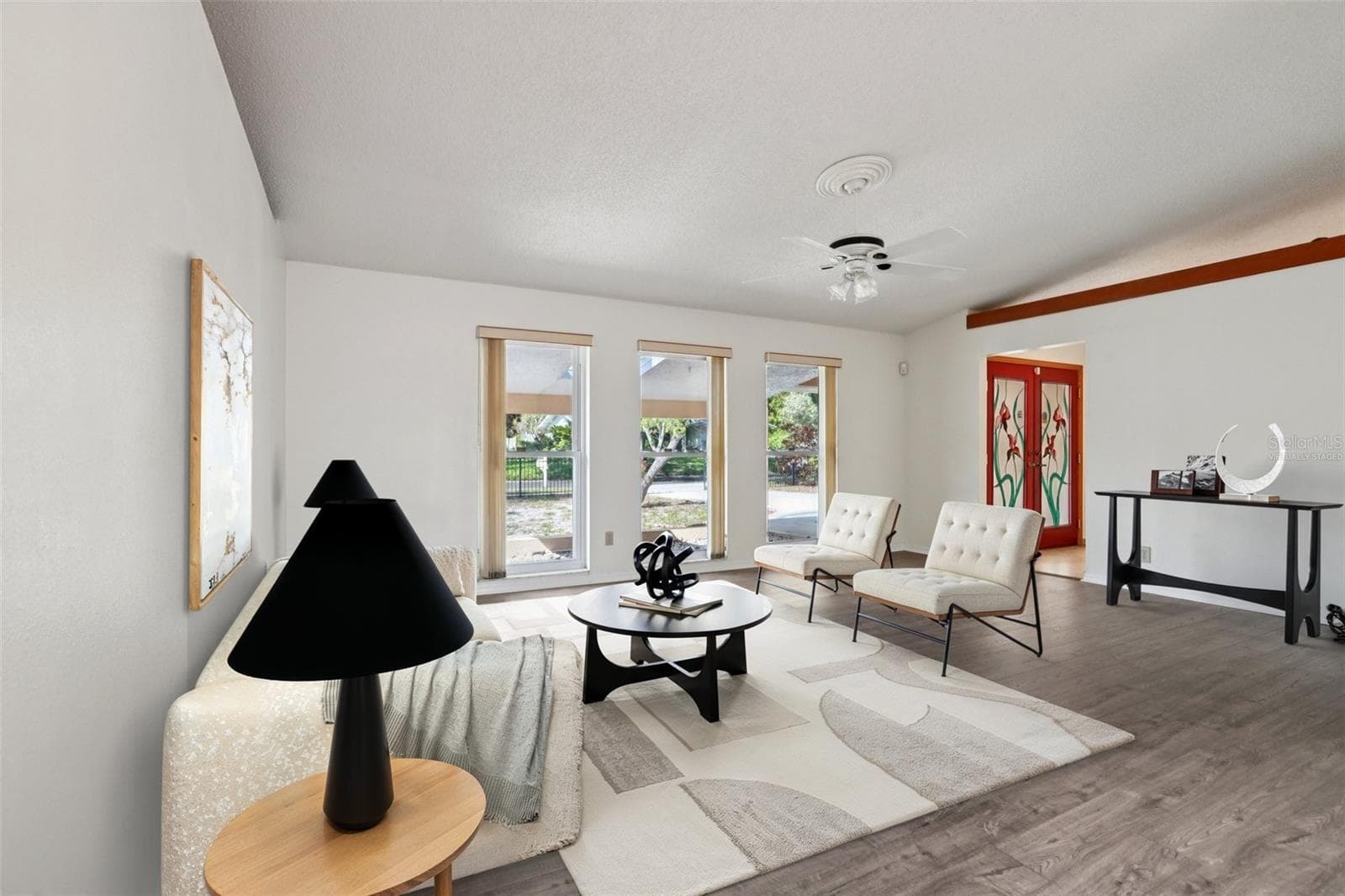 1576 Ohio Ave photo 4