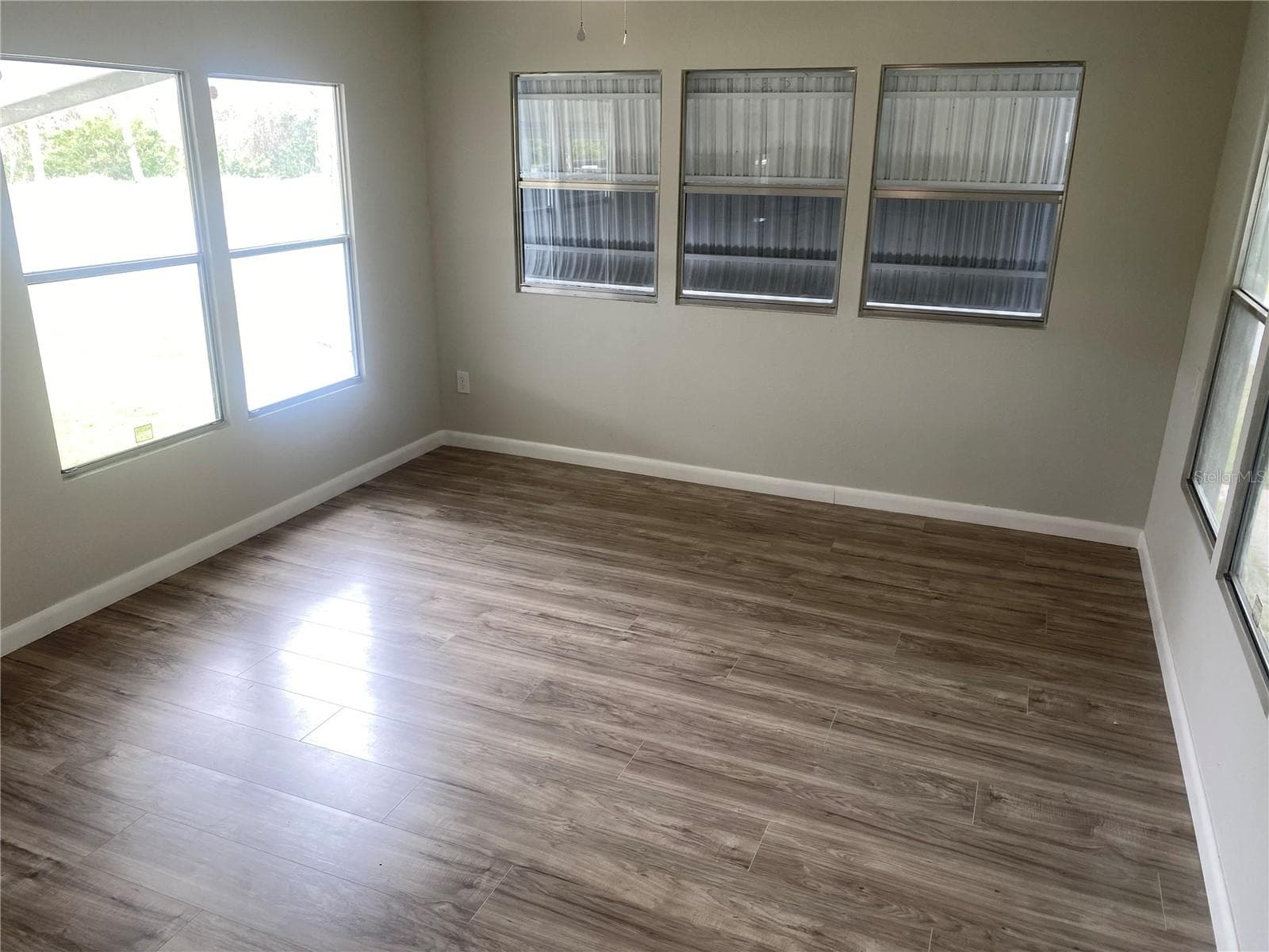 6841 Osprey Ln photo 3