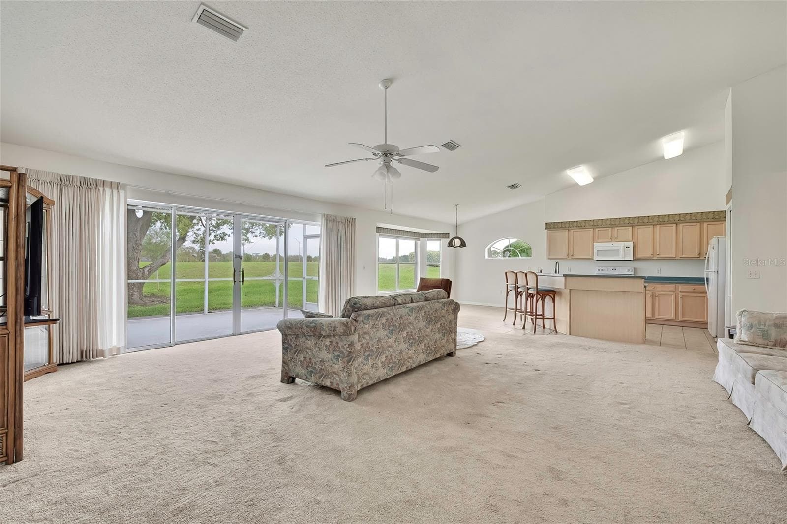11203 Sun Tree Rd photo 5