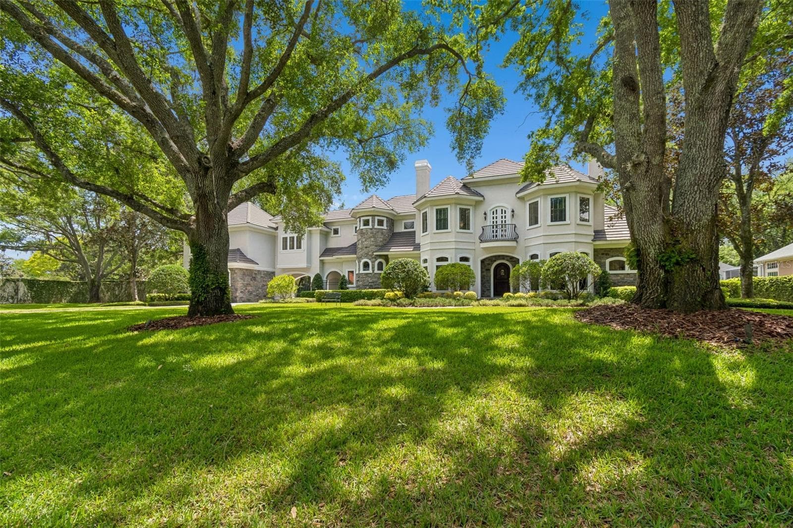 702 Berrocales DE Avila photo 3