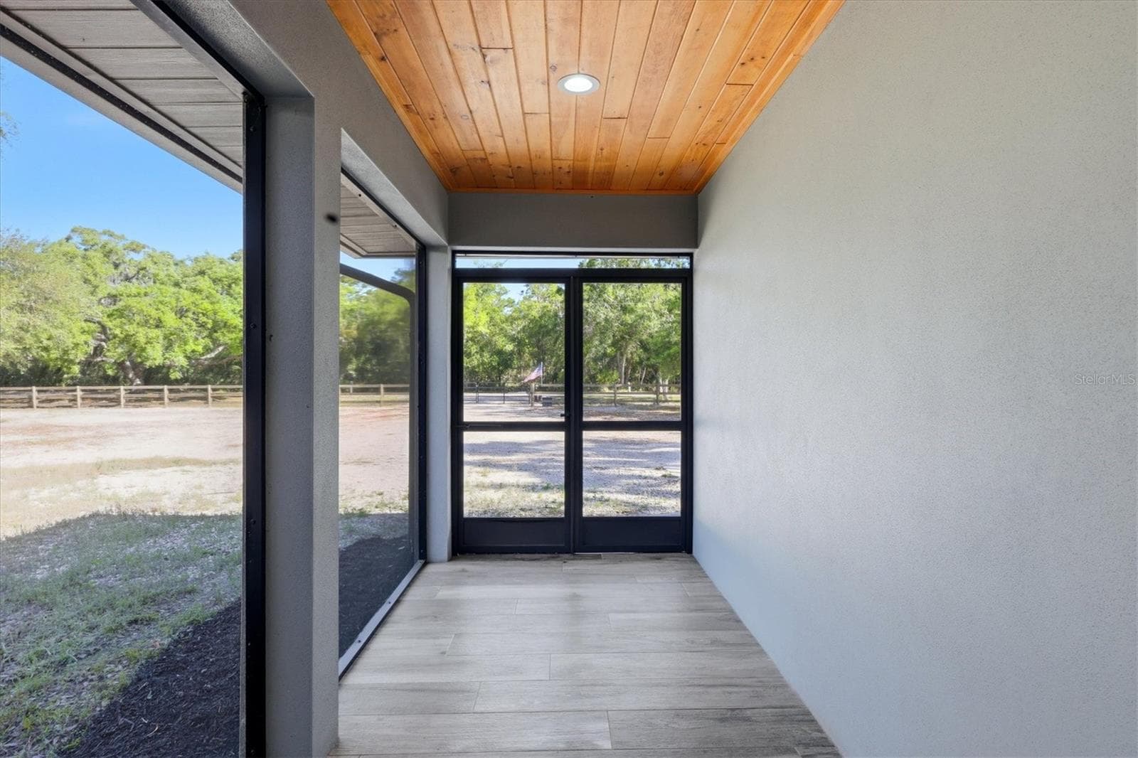 5361 Myakka Valley Trl photo 4
