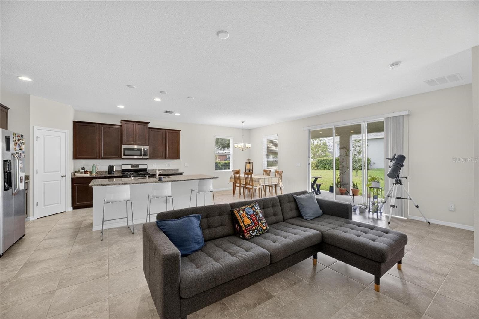 6309 Shadowlake Dr photo 3