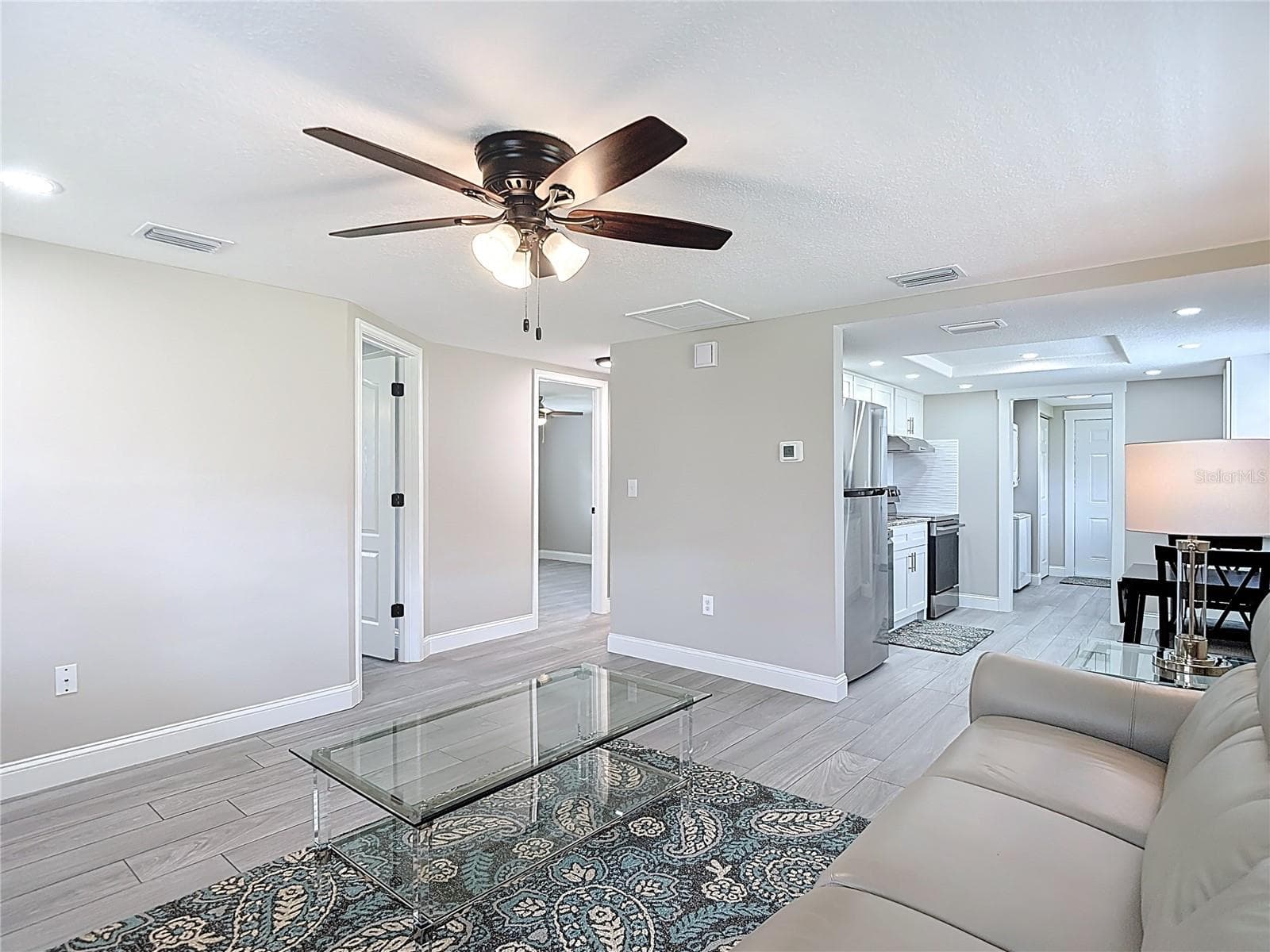 14306 Guava Street photo 5