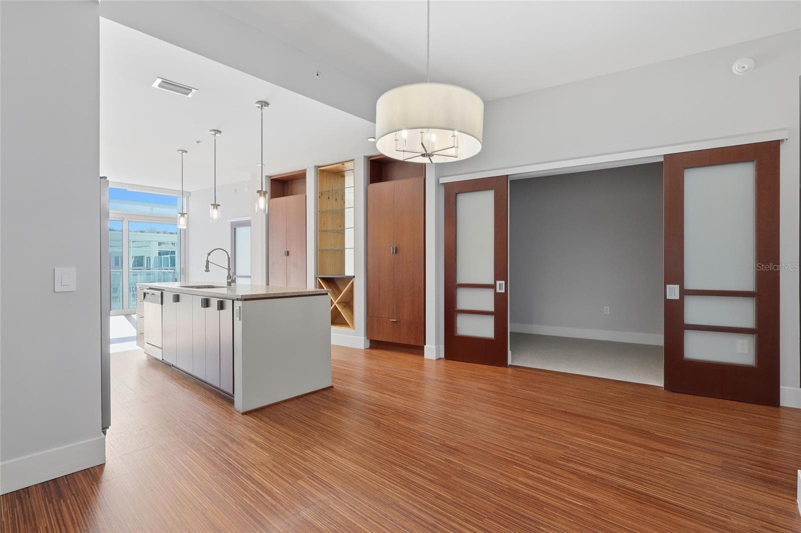 111 N 12th St #1811 photo 3
