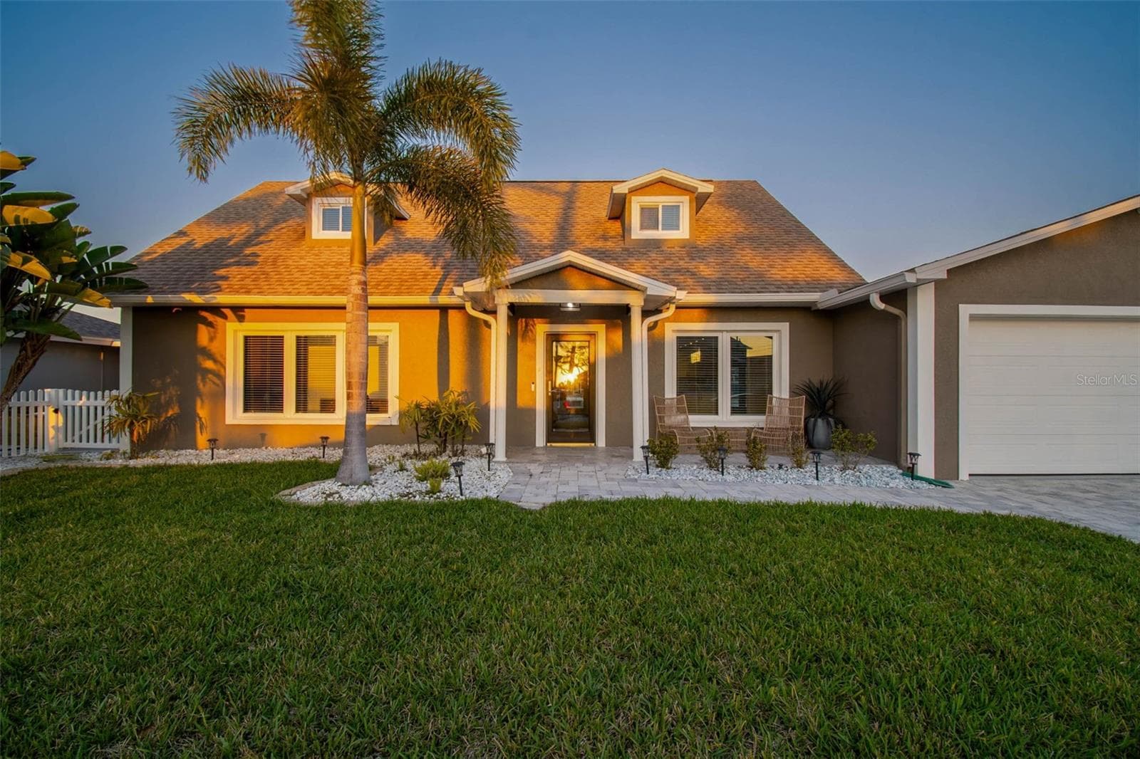 8034 Brighton Dr photo 3