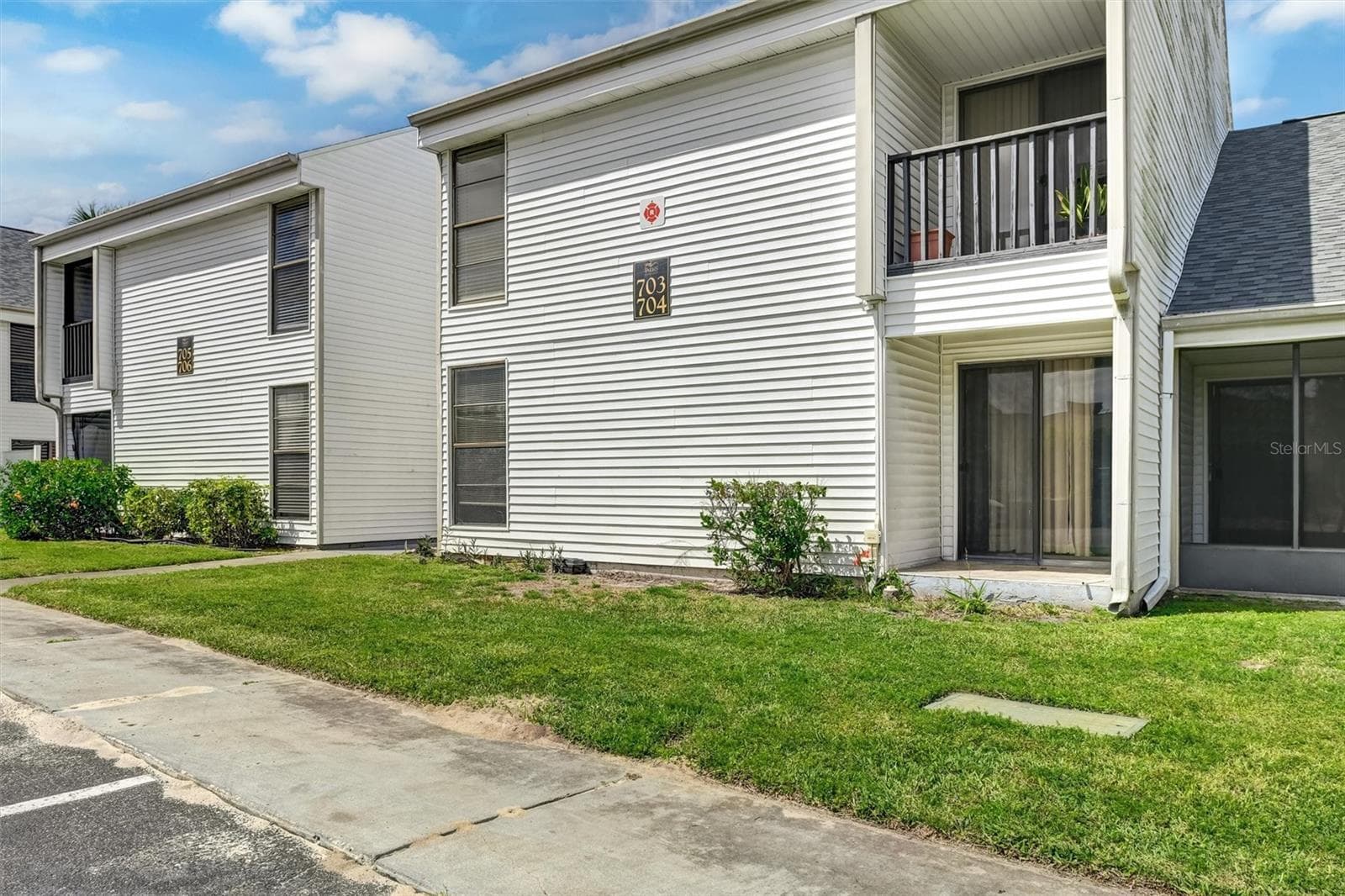 704 Haven Pl #704 photo 3