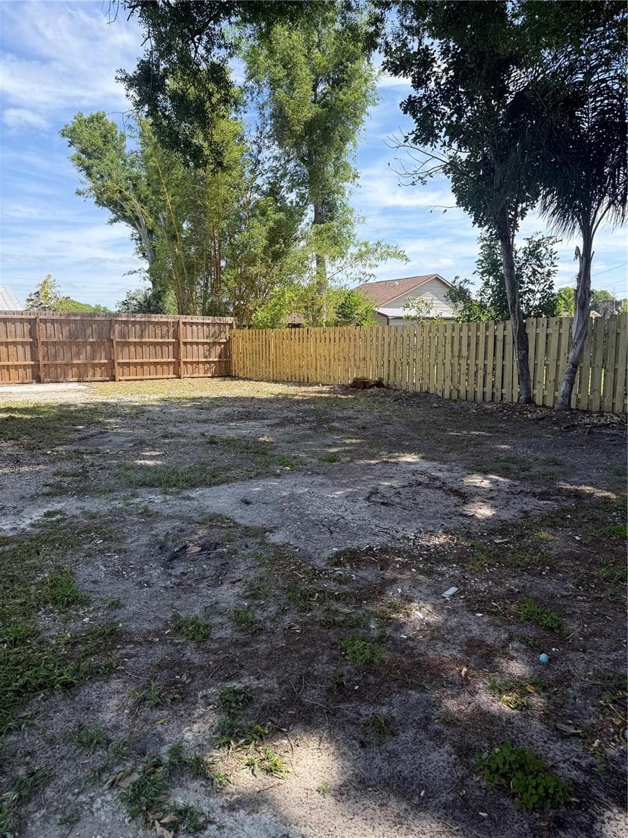 2911 Pafko Dr photo 4