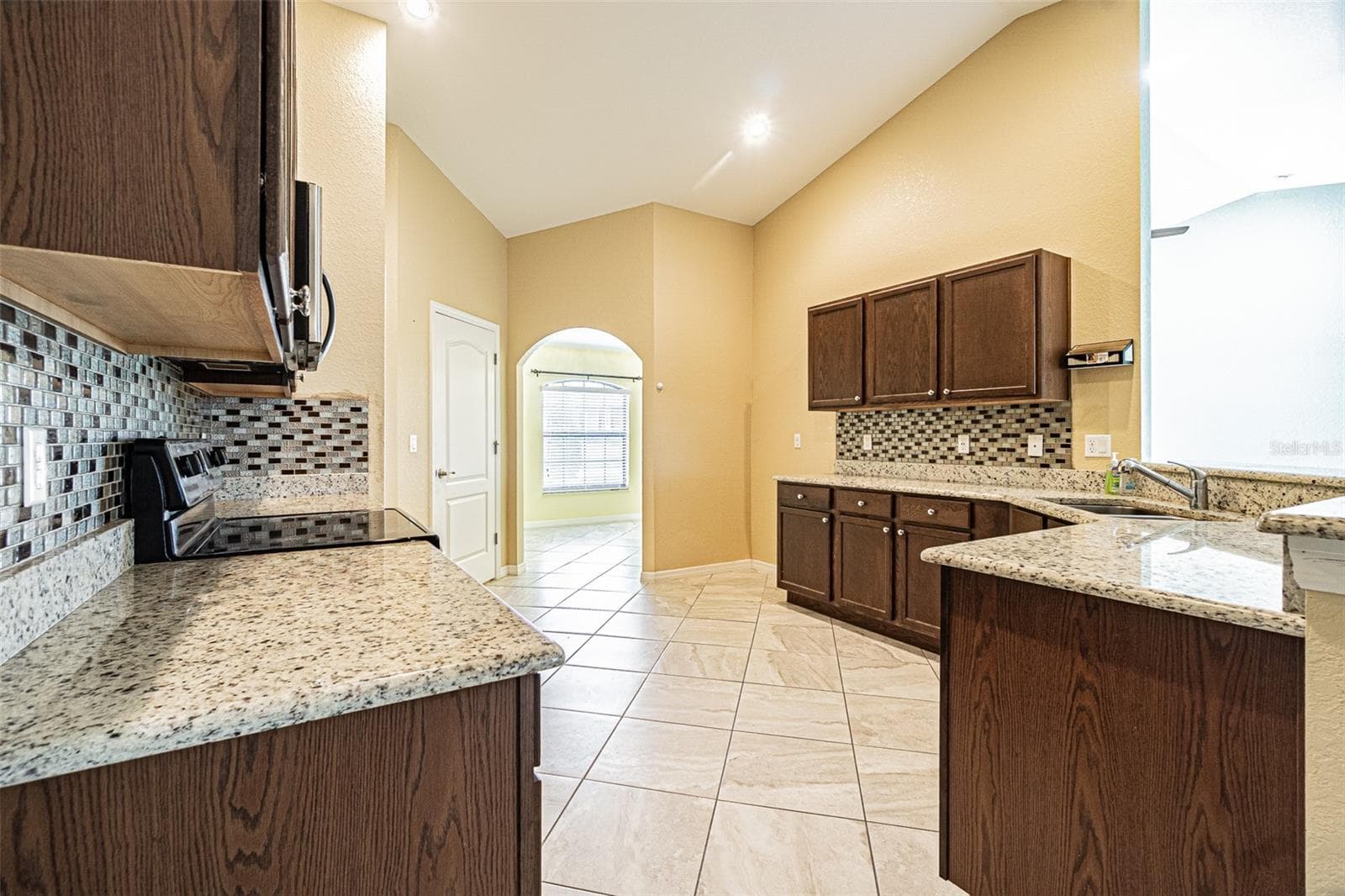 1311 Evergreen Park Cir photo 5