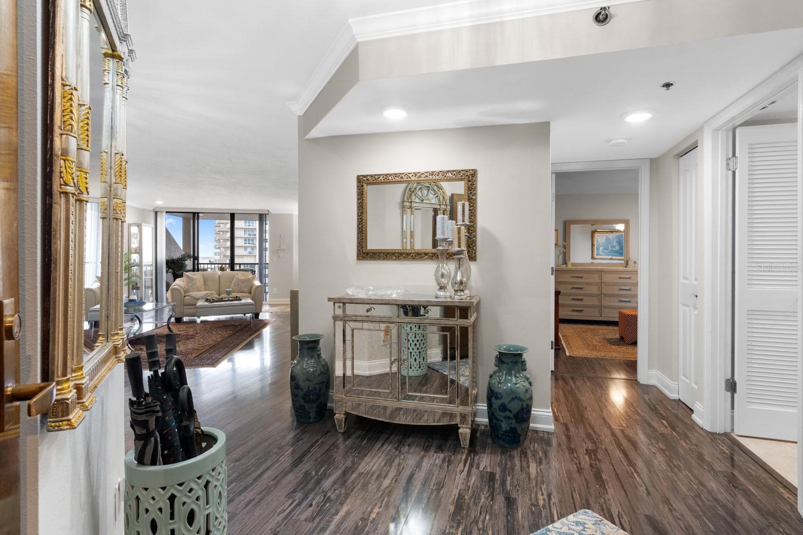 1600 Gulf Blvd #717 photo 2