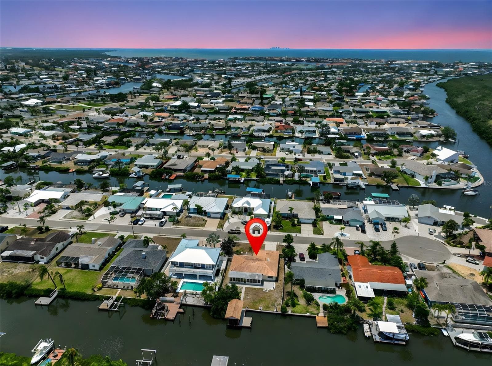 6523 King Palm Way photo 2