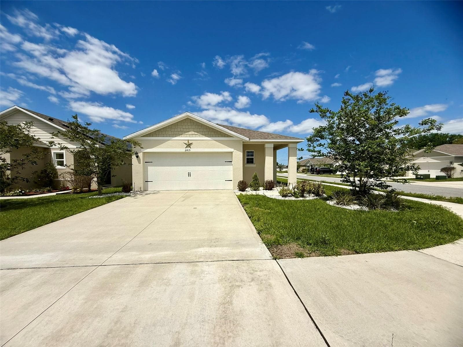 2415 Brassie CT photo 3