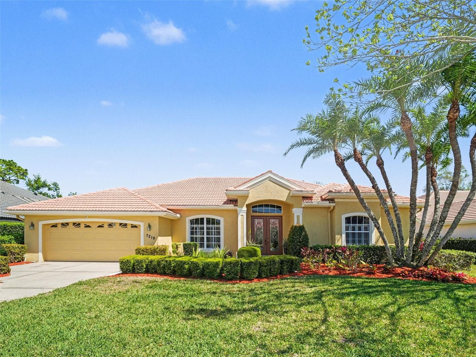7219 Coachlight St photo 3