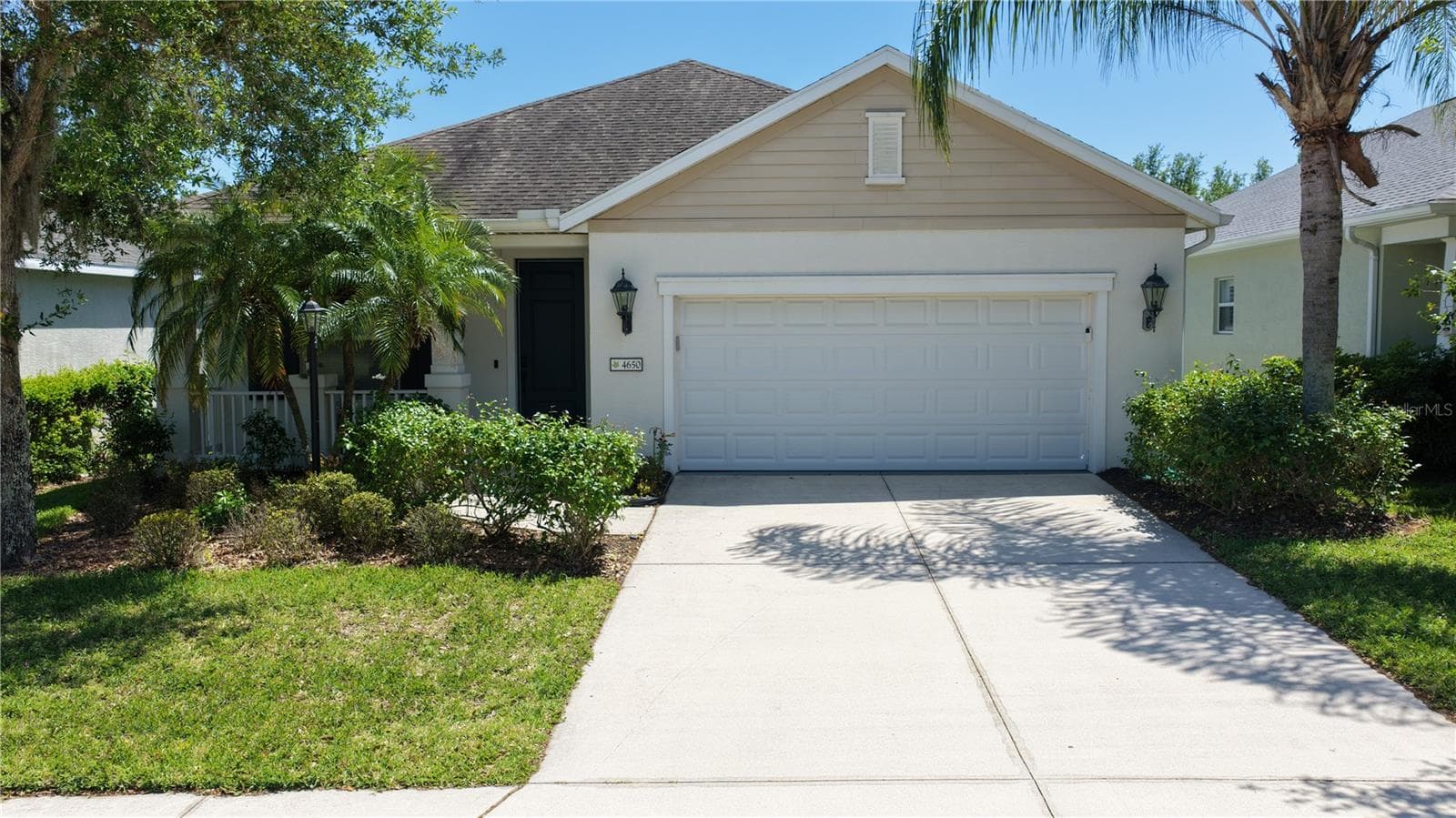 4650 Woodbrook Dr photo 2