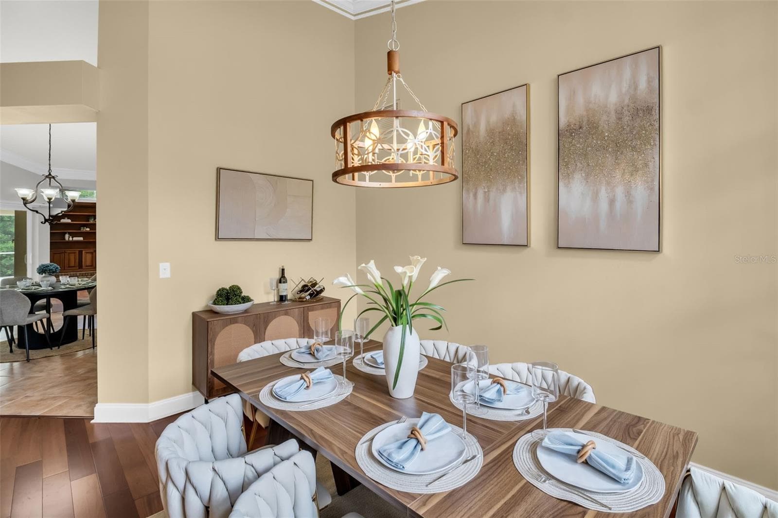 1404 East Lake Woodlands Pkwy photo 4