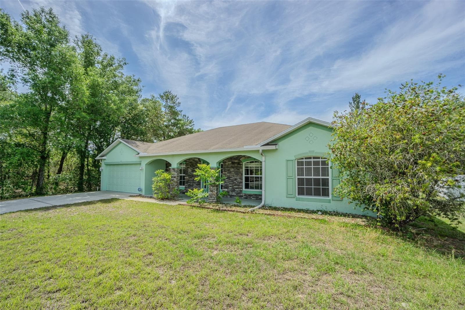 6283 Lorraine Ln photo 3