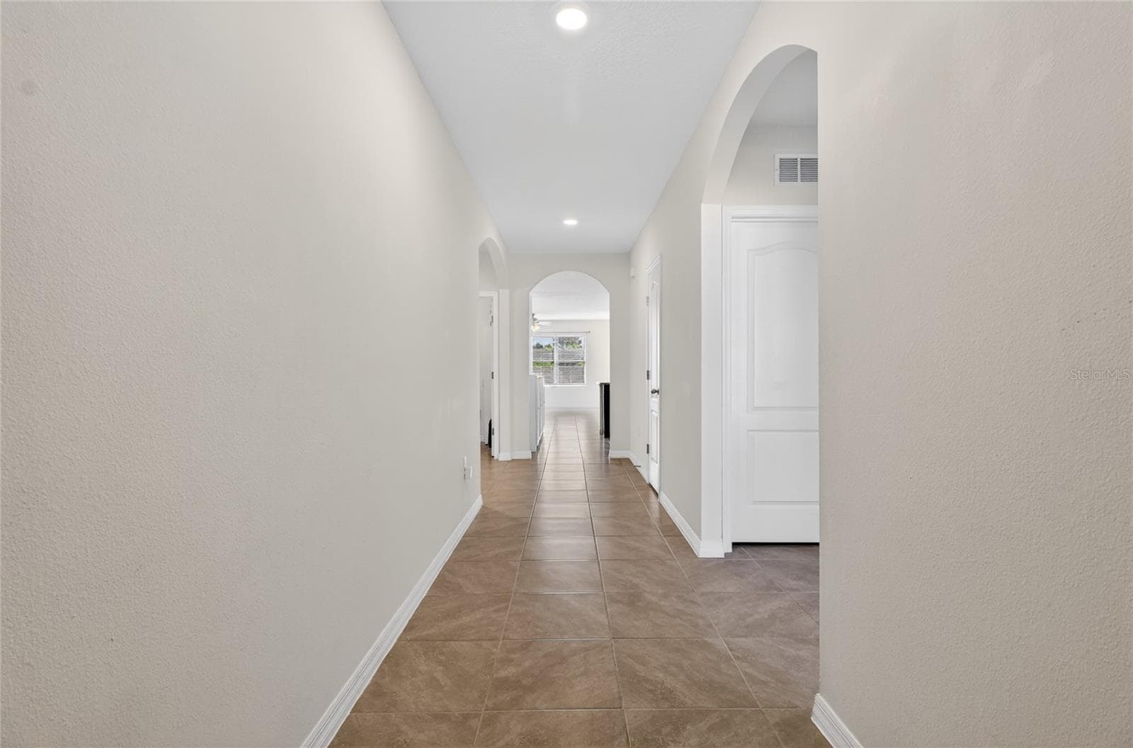 2658 Grandbury Grove Rd photo 4