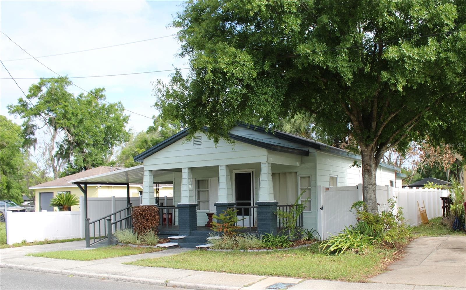 1106 E Dr Martin Luther King Jr Blvd photo 2