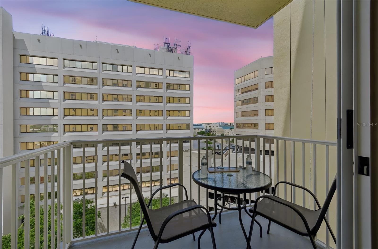628 Cleveland St #904 photo 3