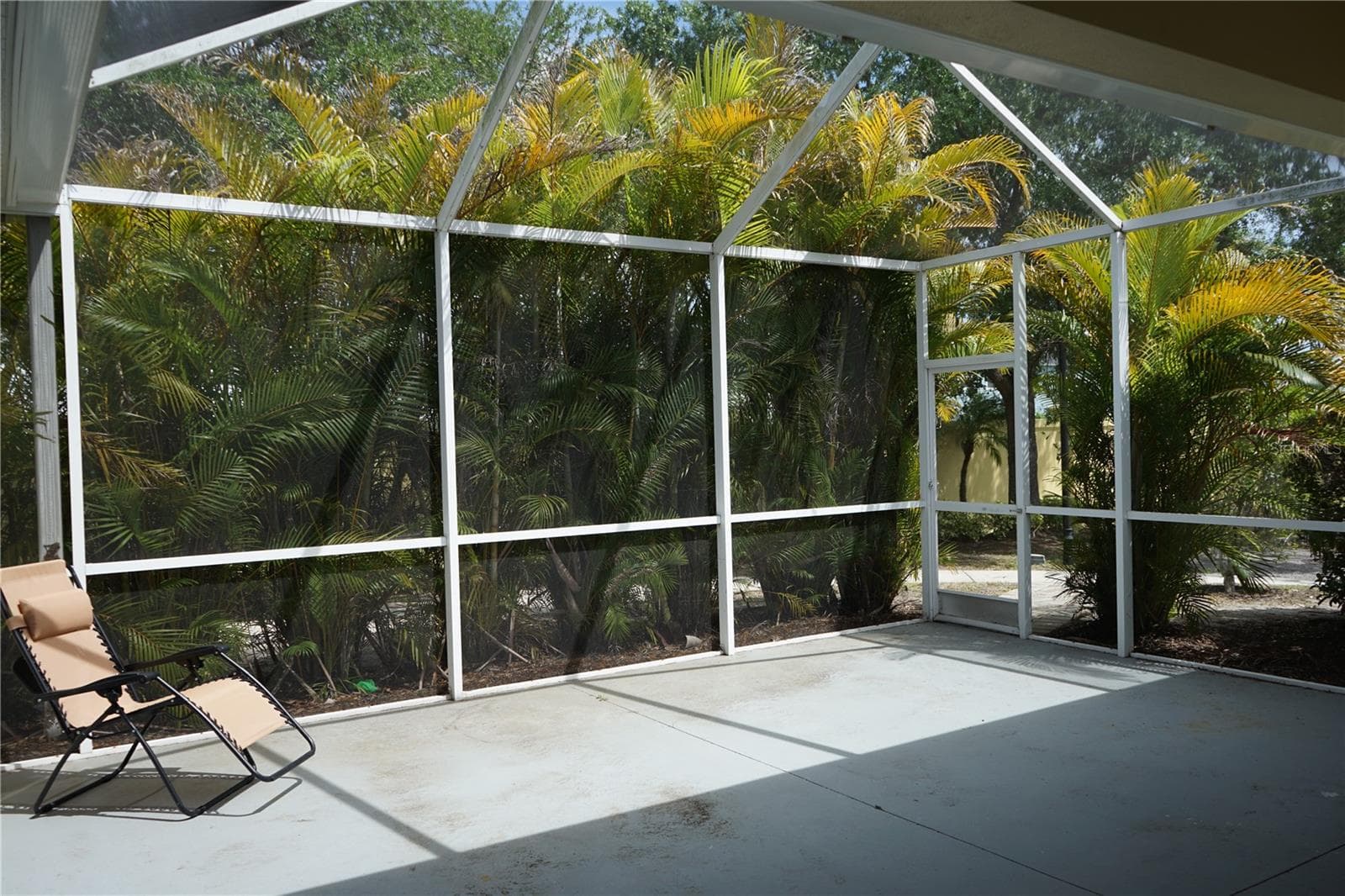 201 Sunset Crest CT photo 4