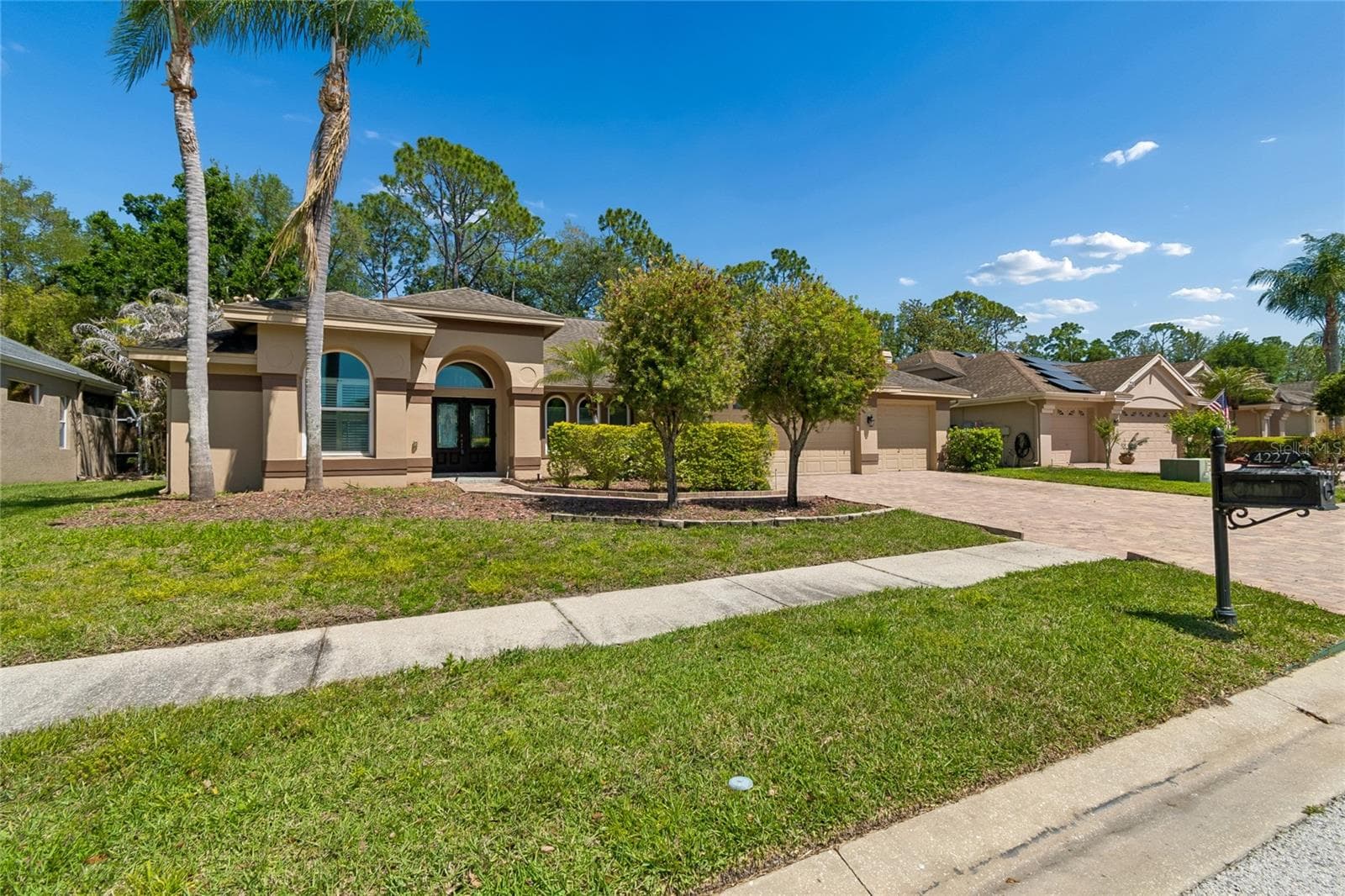 4227 Auston Way photo 2