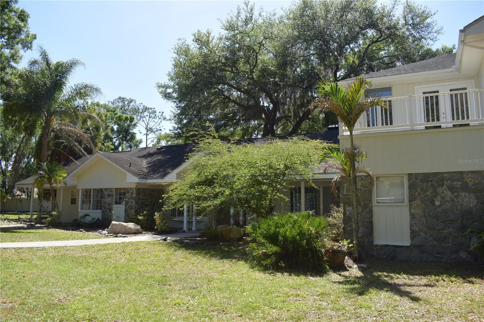 16308 Rock Lake Dr photo 3