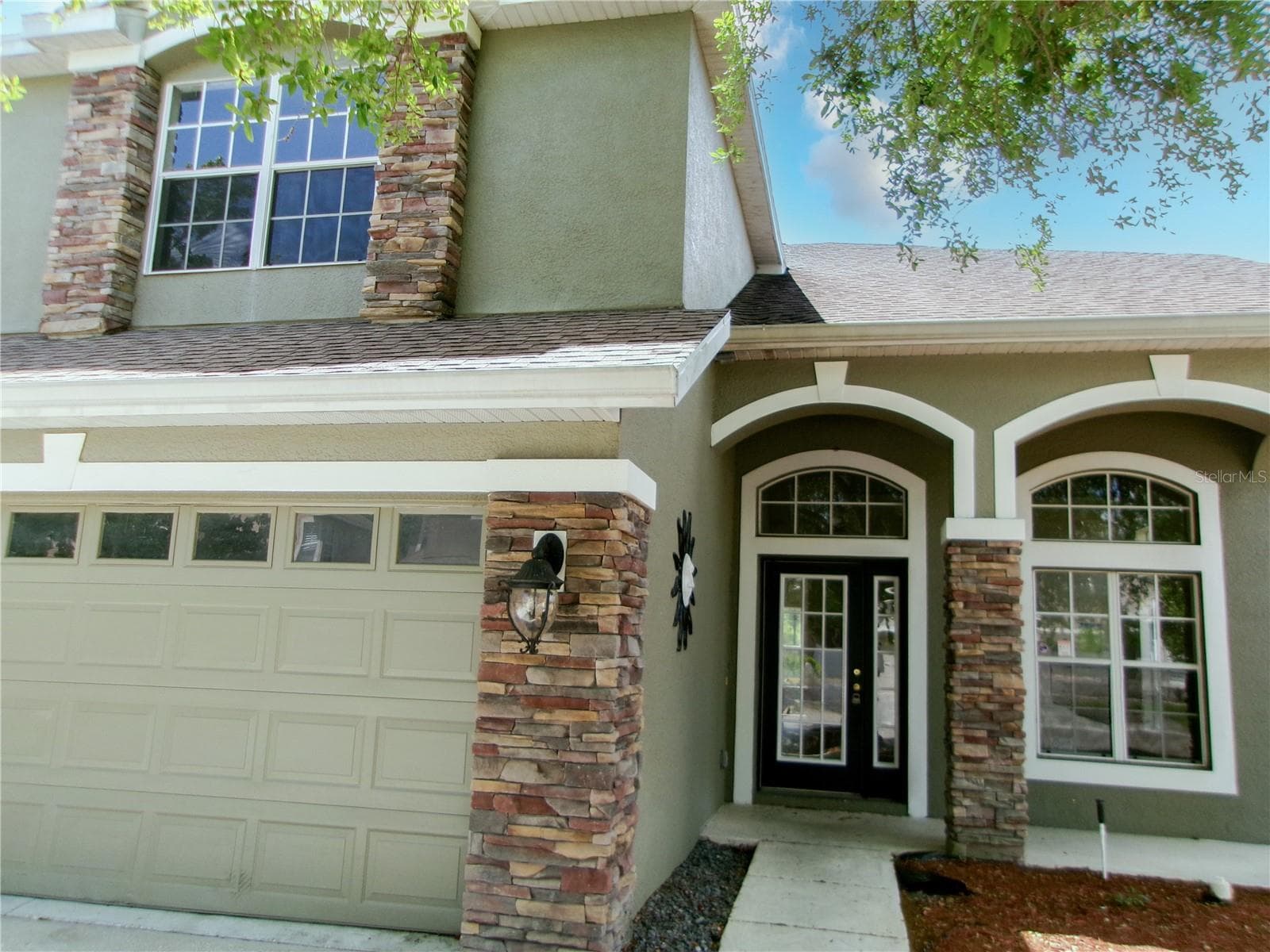 11314 Oyster Bay Cir photo 2