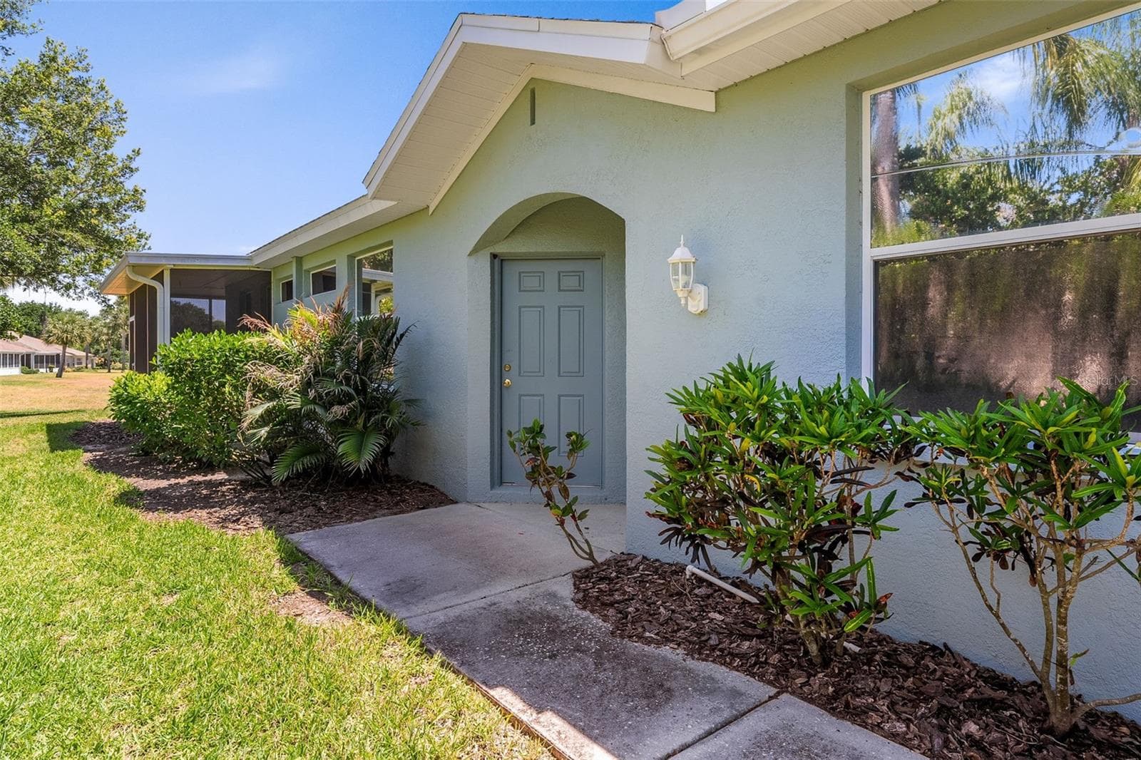 1204 Huntington Greens Dr #1204 photo 3