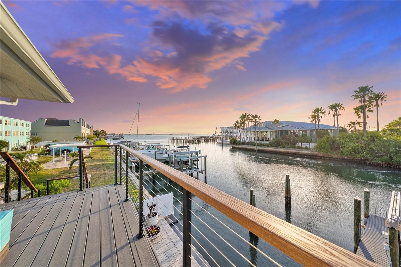439 Causeway Blvd photo 2