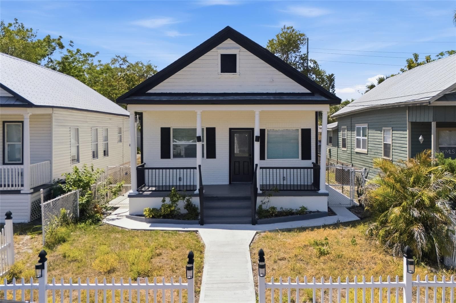 2120 W Nassau St photo 2
