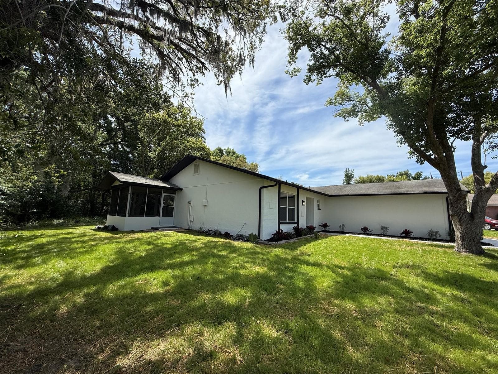 10501 Hardwood CT photo 4