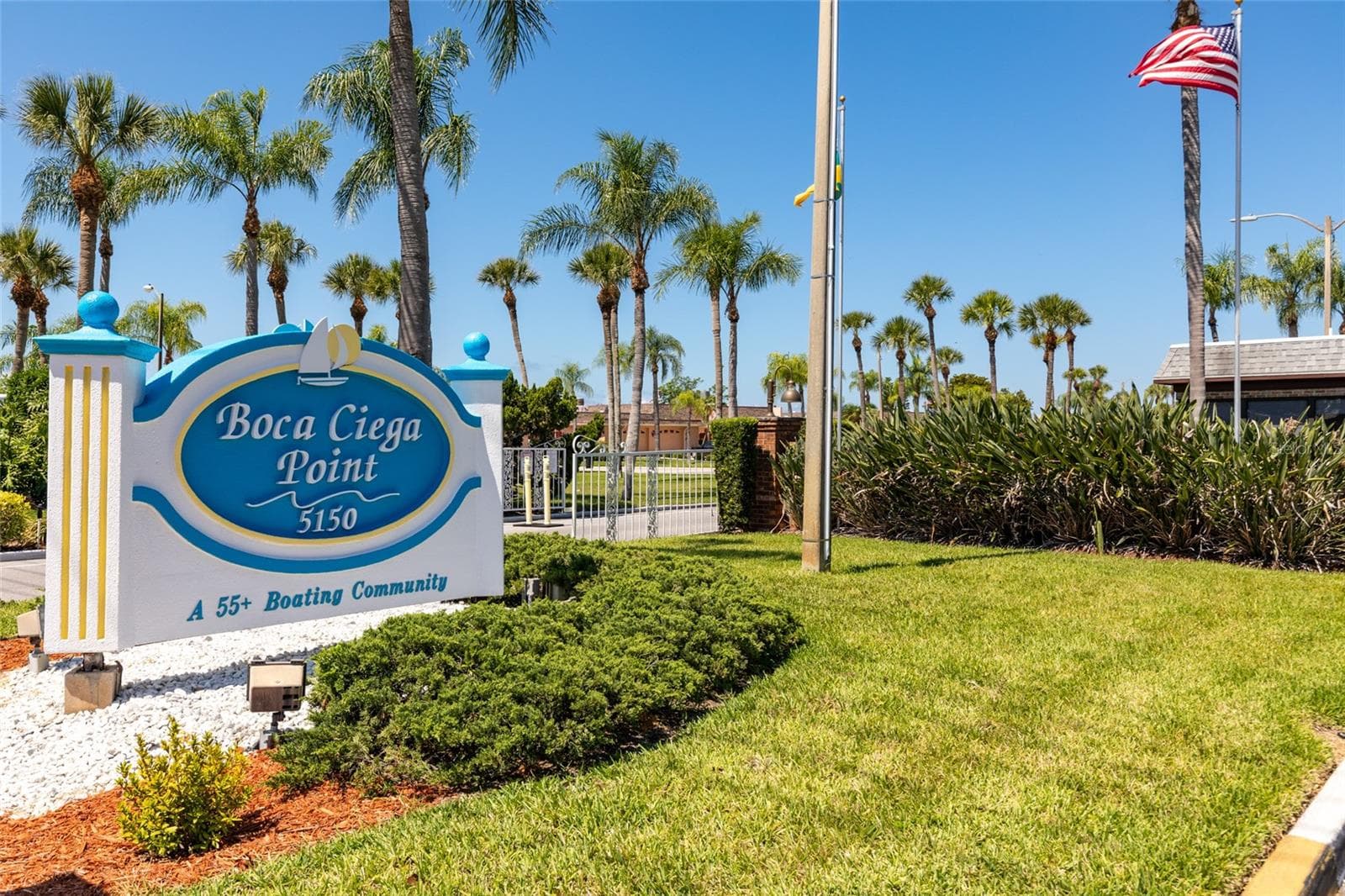 1 Boca Ciega Point Blvd #206 photo 3