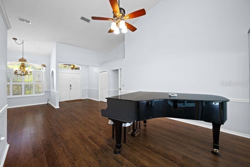 5321 Gardens Dr photo 3