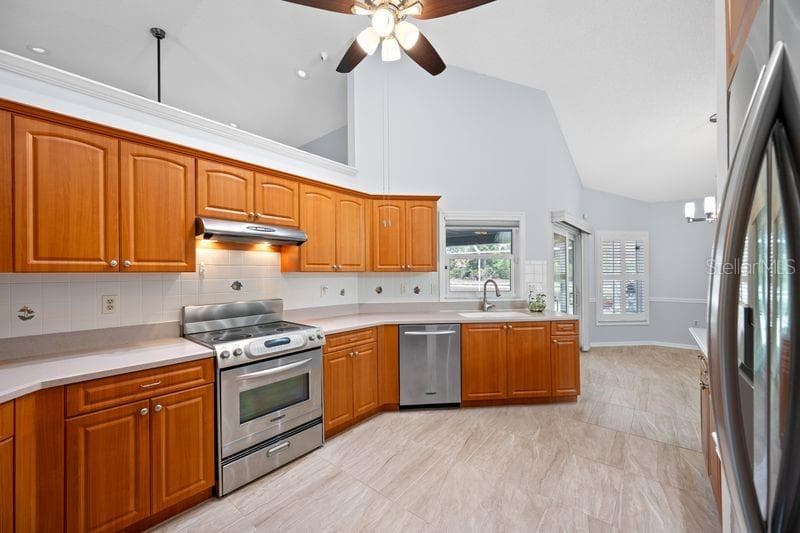 5321 Gardens Dr photo 5