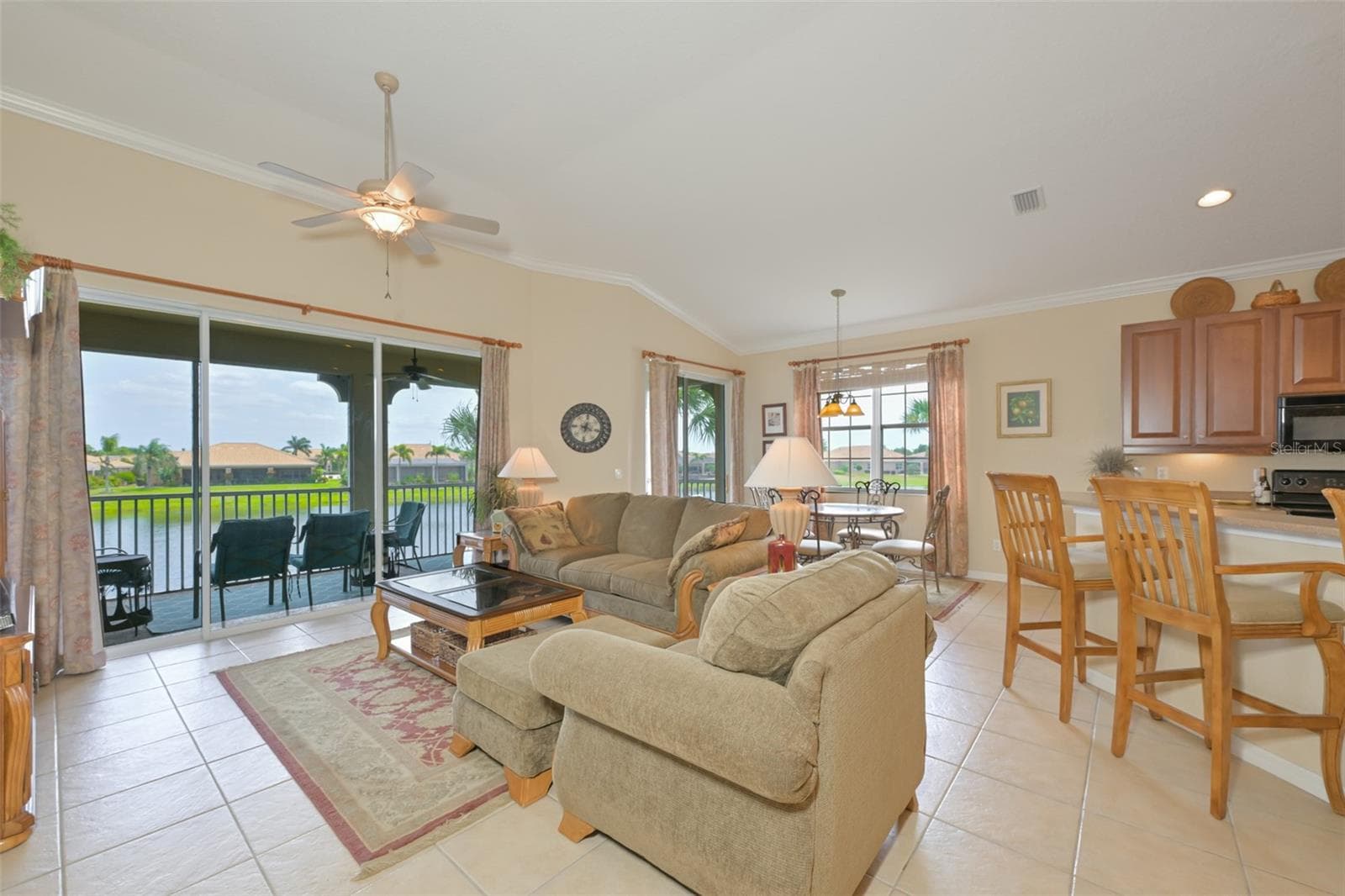 1330 Emerald Dunes Dr photo 3