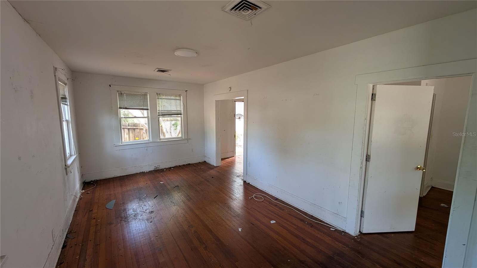 114 S Bungalow Park Ave photo 3