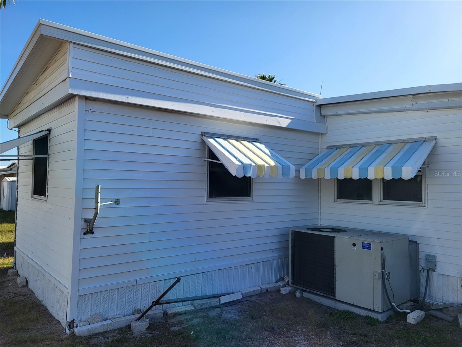 12017 Cartwright Dr photo 3