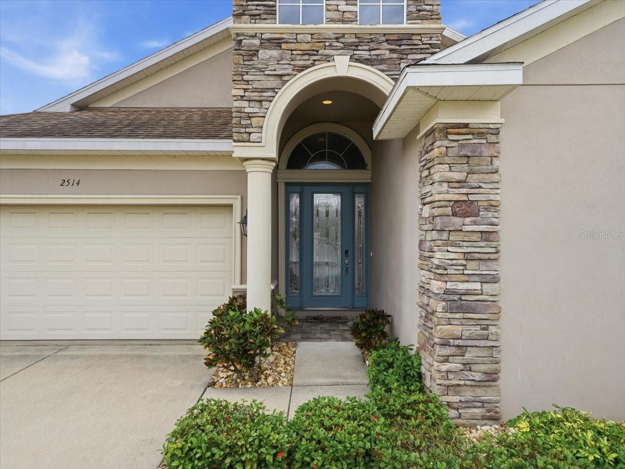 2514 Summerdale CT photo 2