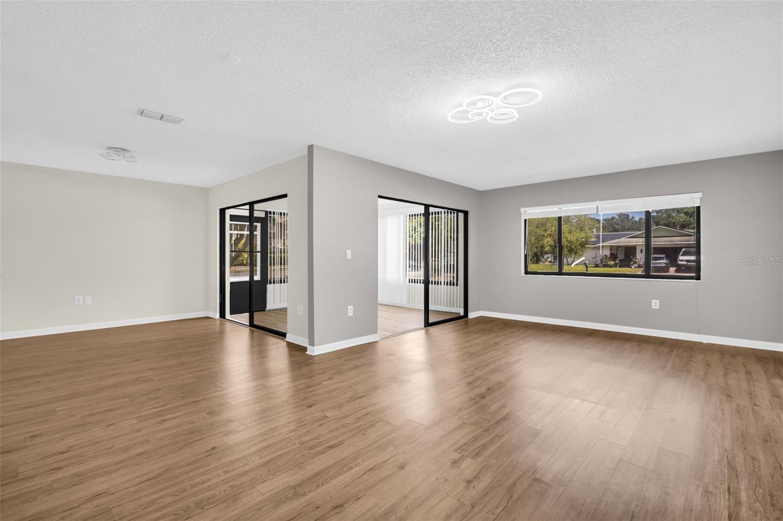 2765 Countryside Blvd #104 photo 4