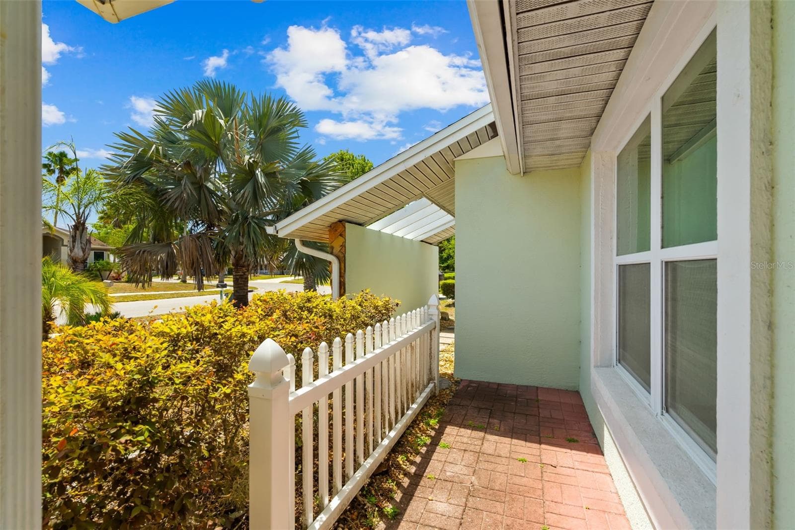 10116 Landmark Dr photo 5
