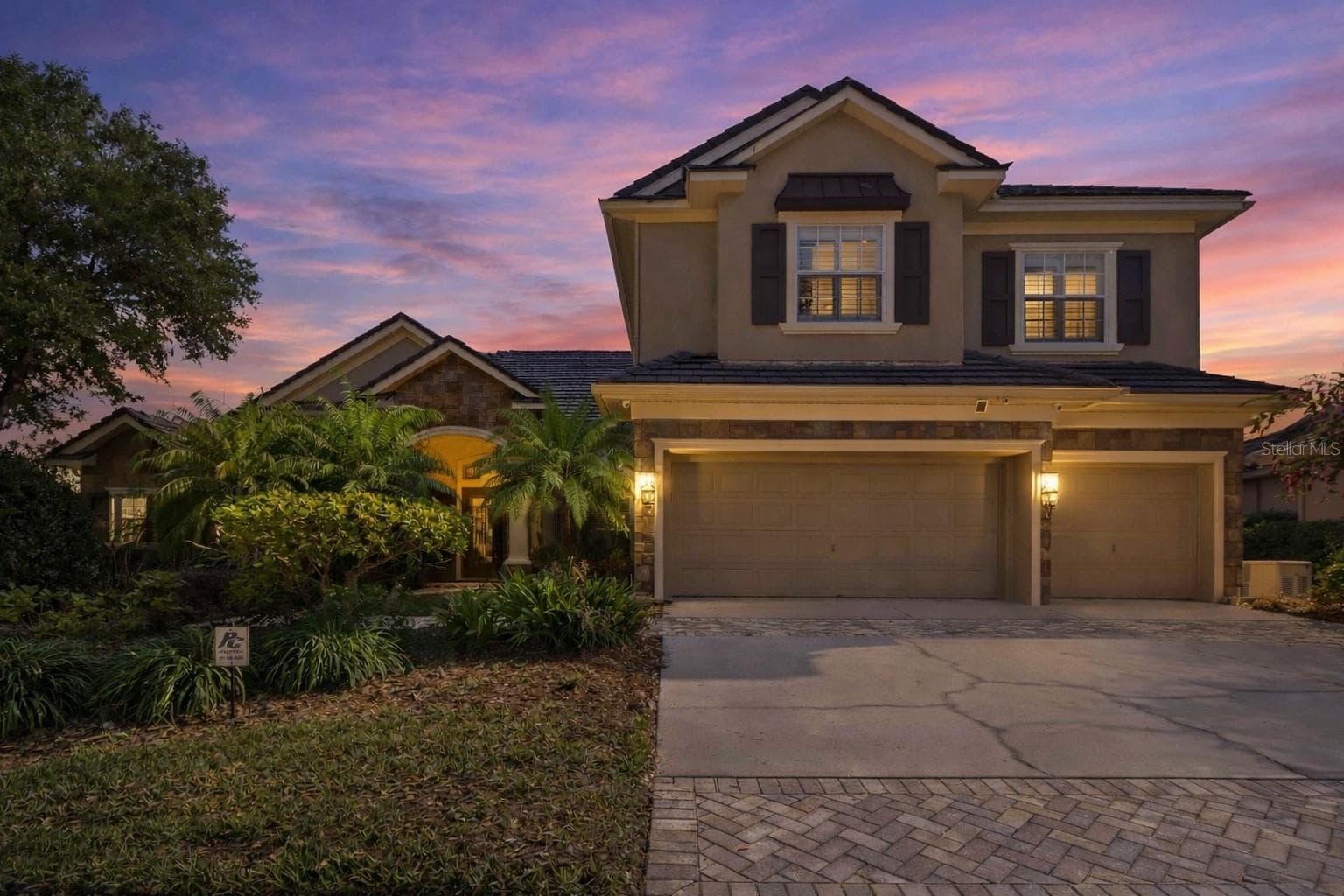 15108 Kestrelglen Way photo 3